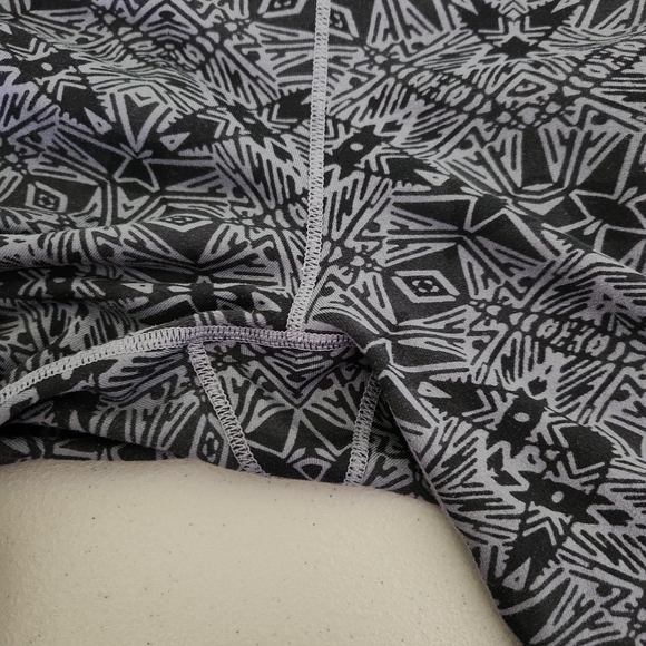 Athleta leggings - Picture 8 of 10